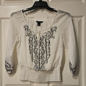 💜3/$12💜 White House Black Market Embellished 3/4 Sleeve Blouse White Black
